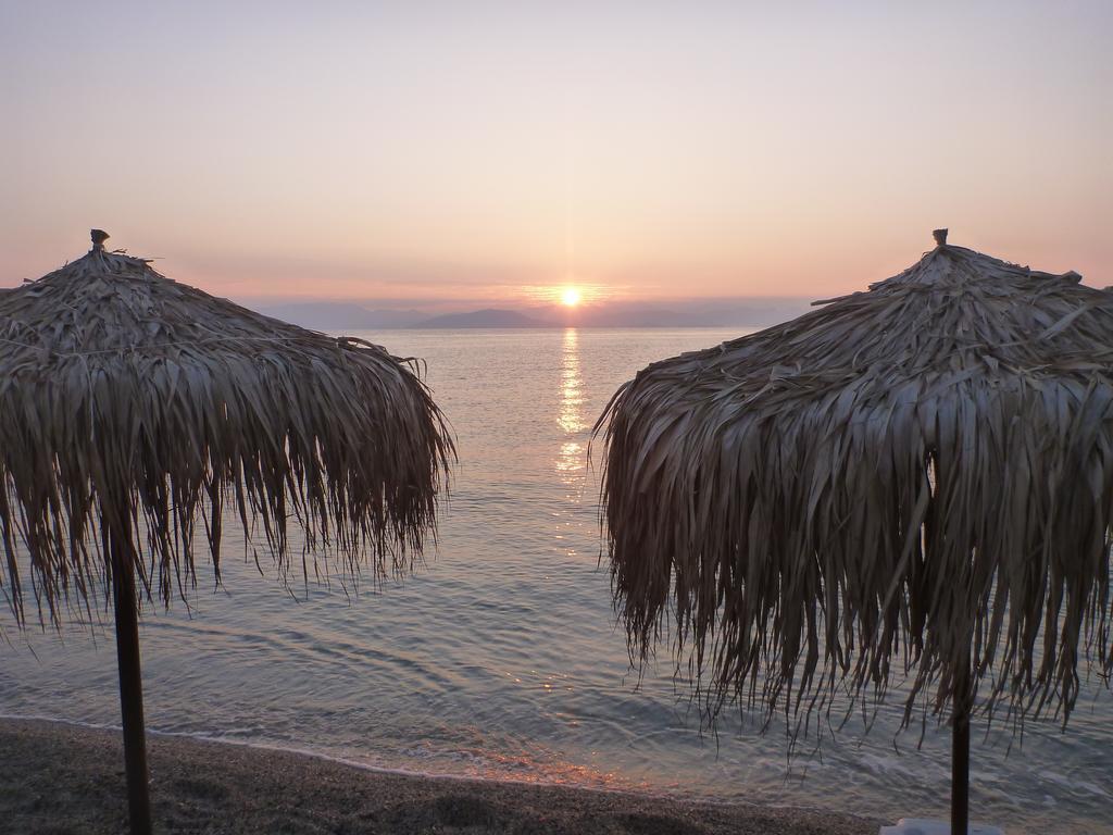 Flora Studios Corfu - Adults Only Benitses  Esterno foto